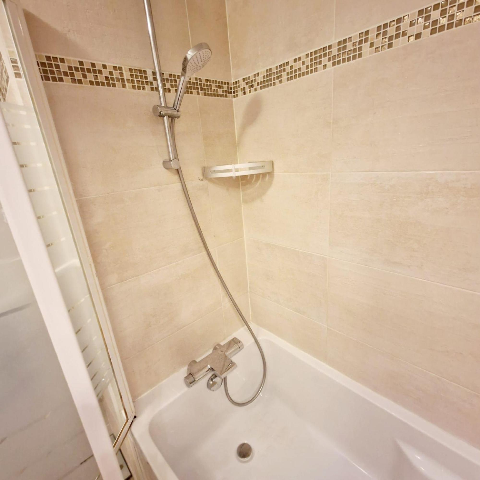 Modern And Confortable Apartment Close To Paris Bois-Colombes Exterior photo